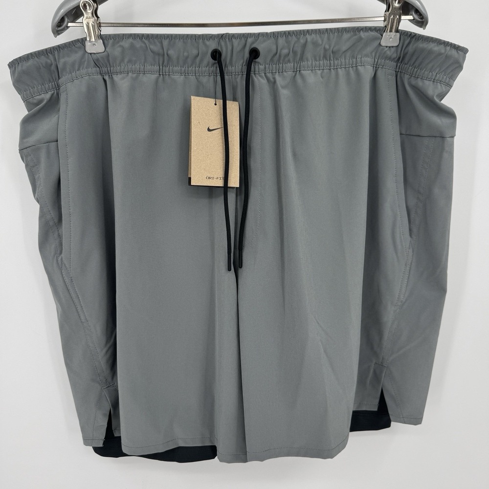 Nike Unlimited Mens Dri-FIT 2-in-1 Athletic Shorts Gray DV9334-084 XXL 7in